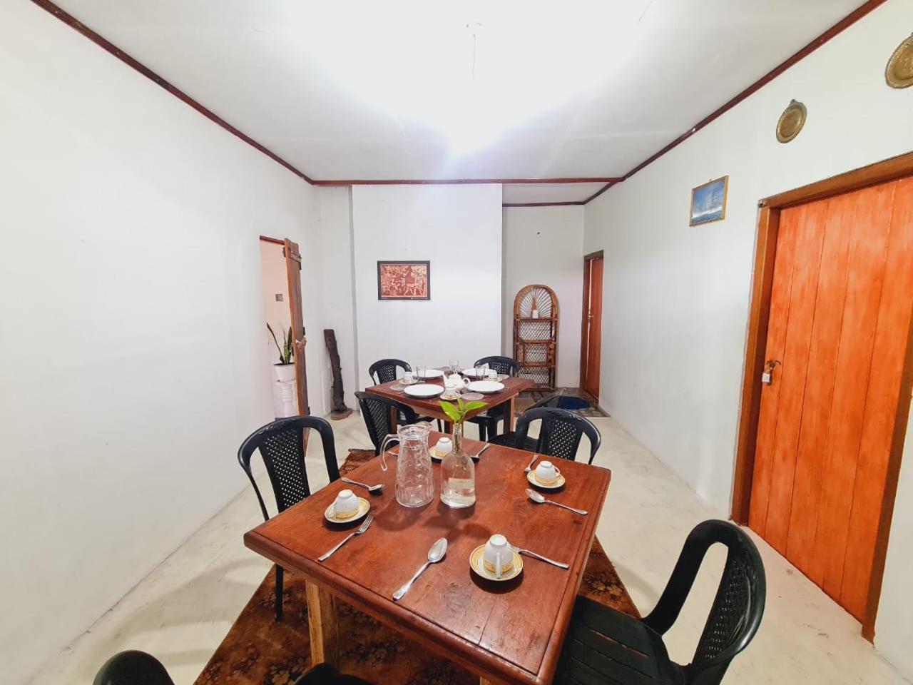 Sasru Holiday Home Nuwara Eliya Exteriör bild