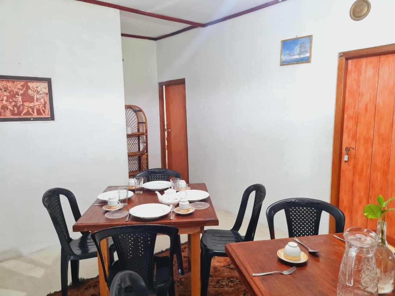 Sasru Holiday Home Nuwara Eliya Exteriör bild