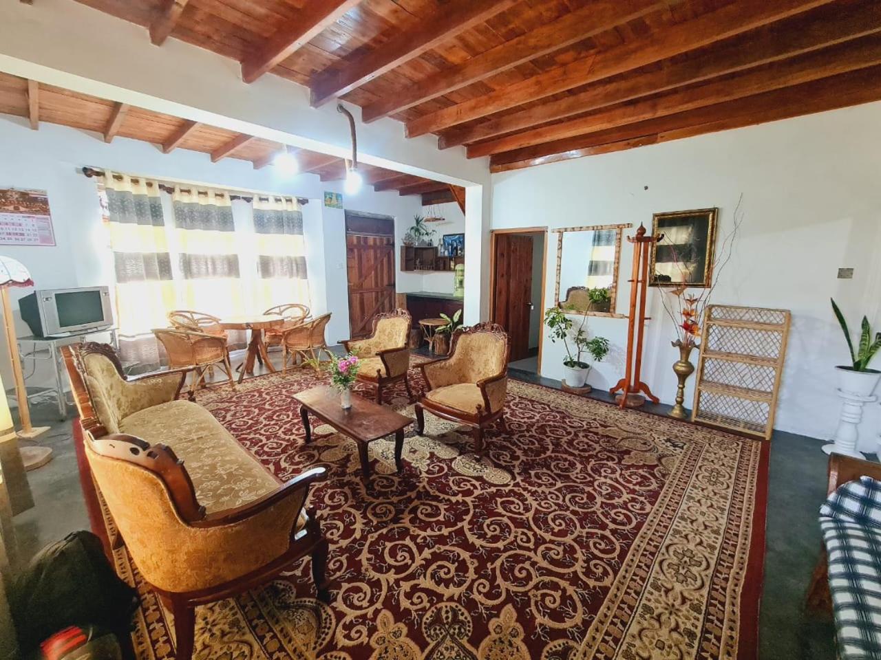 Sasru Holiday Home Nuwara Eliya Exteriör bild