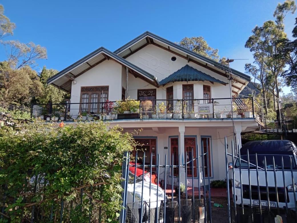 Sasru Holiday Home Nuwara Eliya Exteriör bild